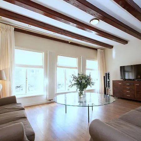 Short Group Leidse Square Center Serviced * 암스테르담
